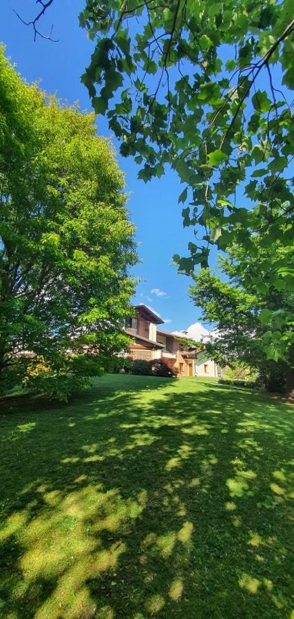 Casa Ceruti Panzió Villa Guardia Kültér fotó