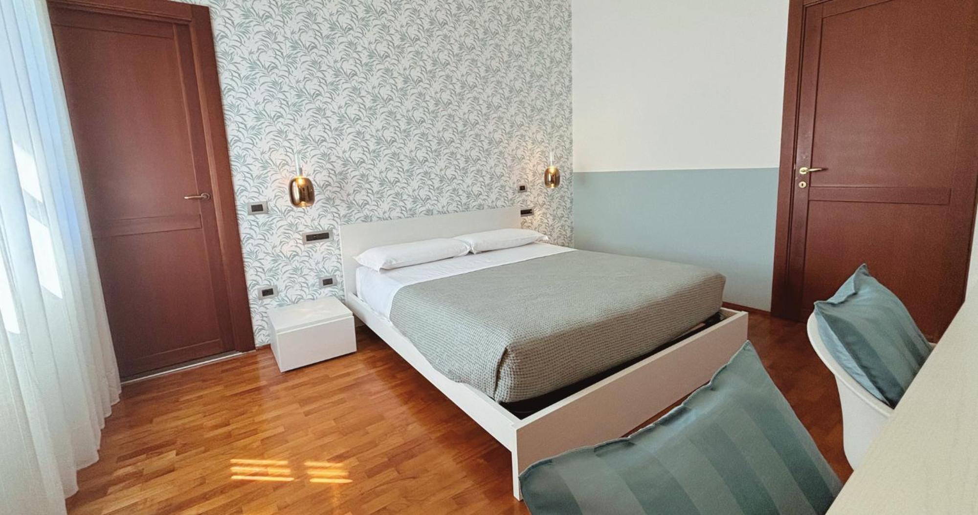 Casa Ceruti Panzió Villa Guardia Kültér fotó