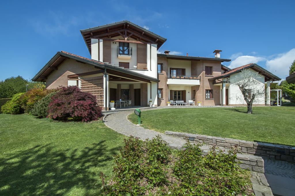 Casa Ceruti Panzió Villa Guardia Kültér fotó